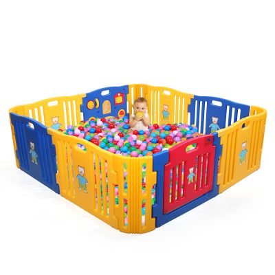 12 Panel Enclosed Baby Safe Play Area W/Toy
